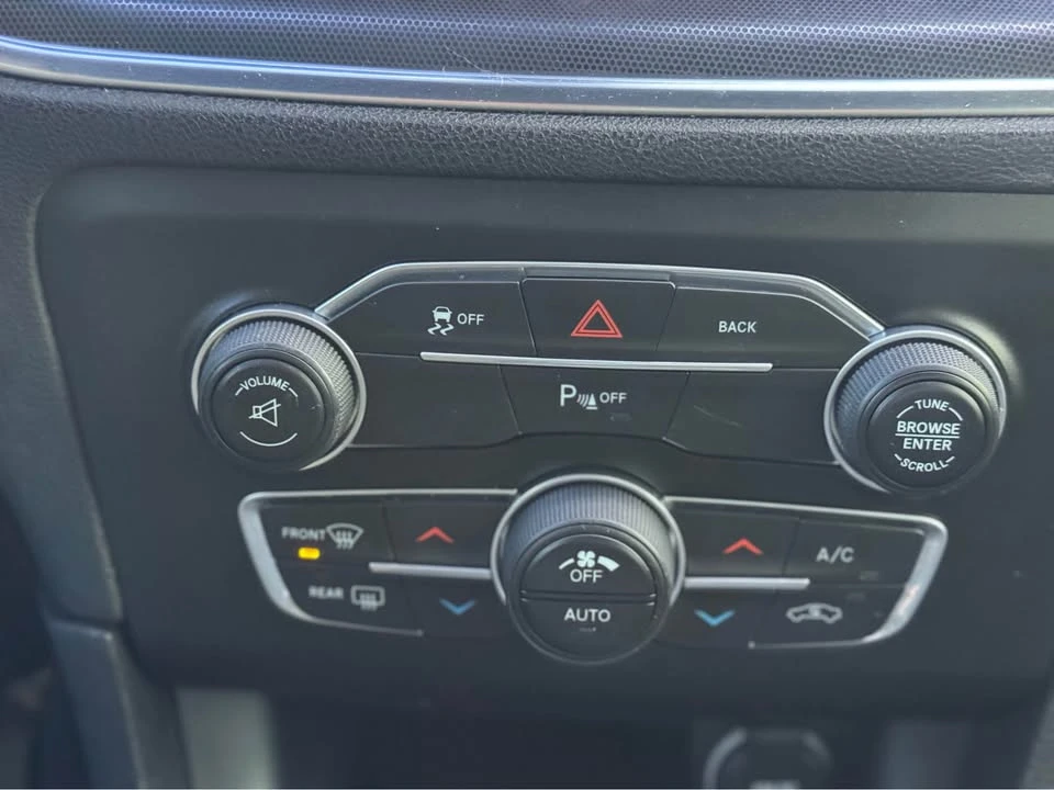 2016 Dodge Charger 7th Gen - Image 17 of 20