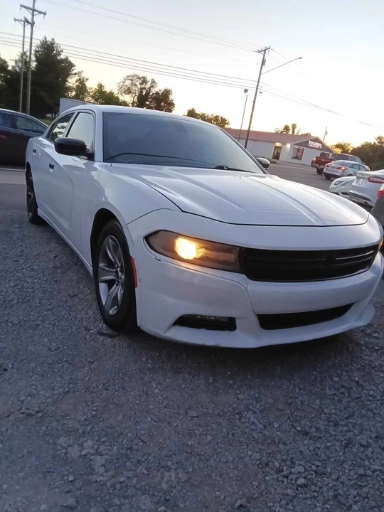 2016 Dodge Charger 7th Gen - Image 2 of 7
