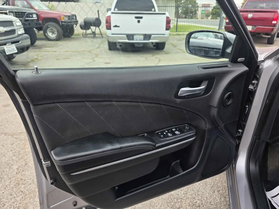 2016 Dodge Charger 7th Gen - Image 5 of 14