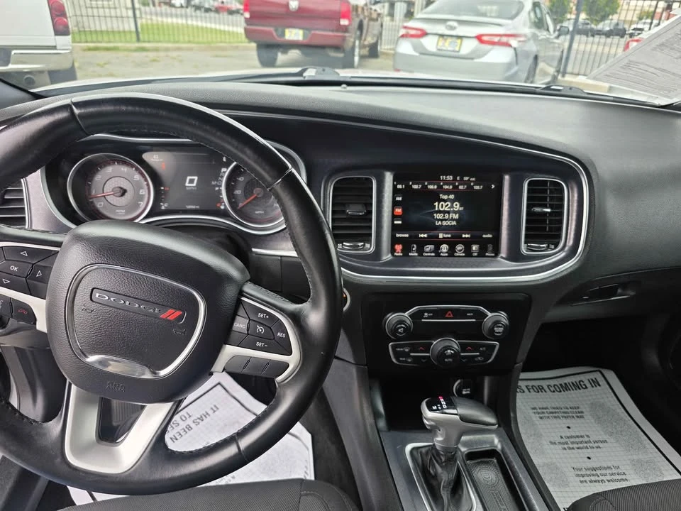 2016 Dodge Charger 7th Gen - Image 9 of 14