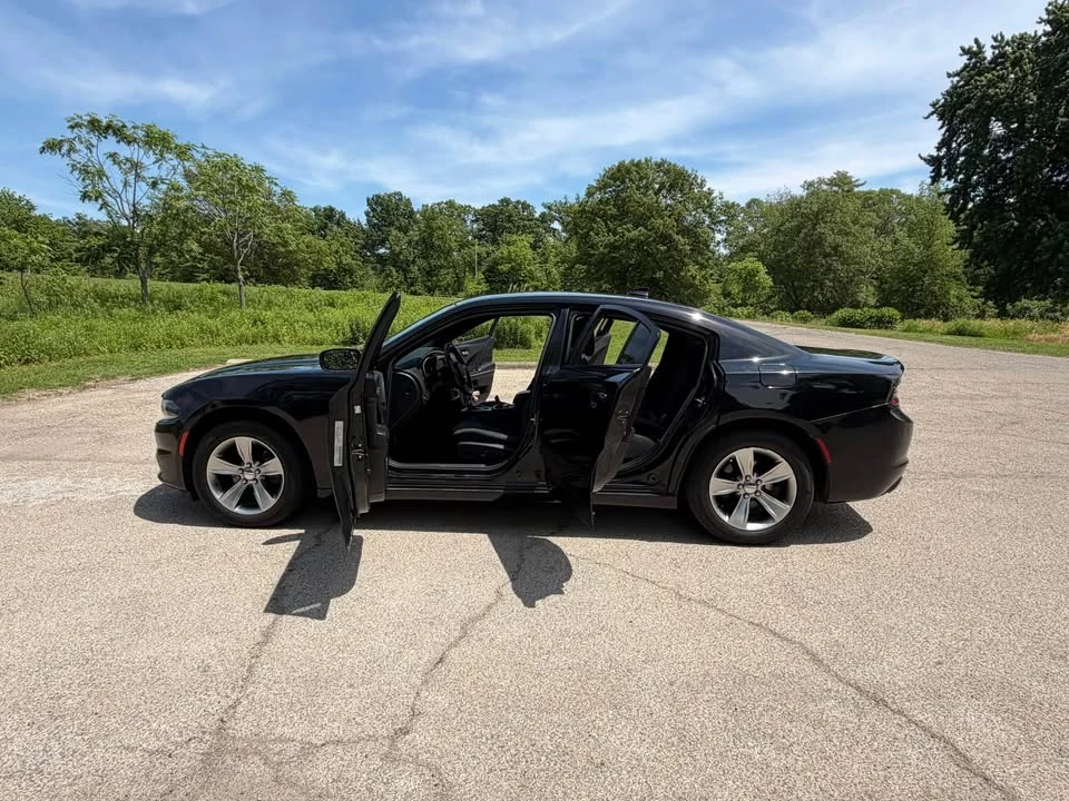 2016 Dodge Charger 7th Gen - Image 13 of 21