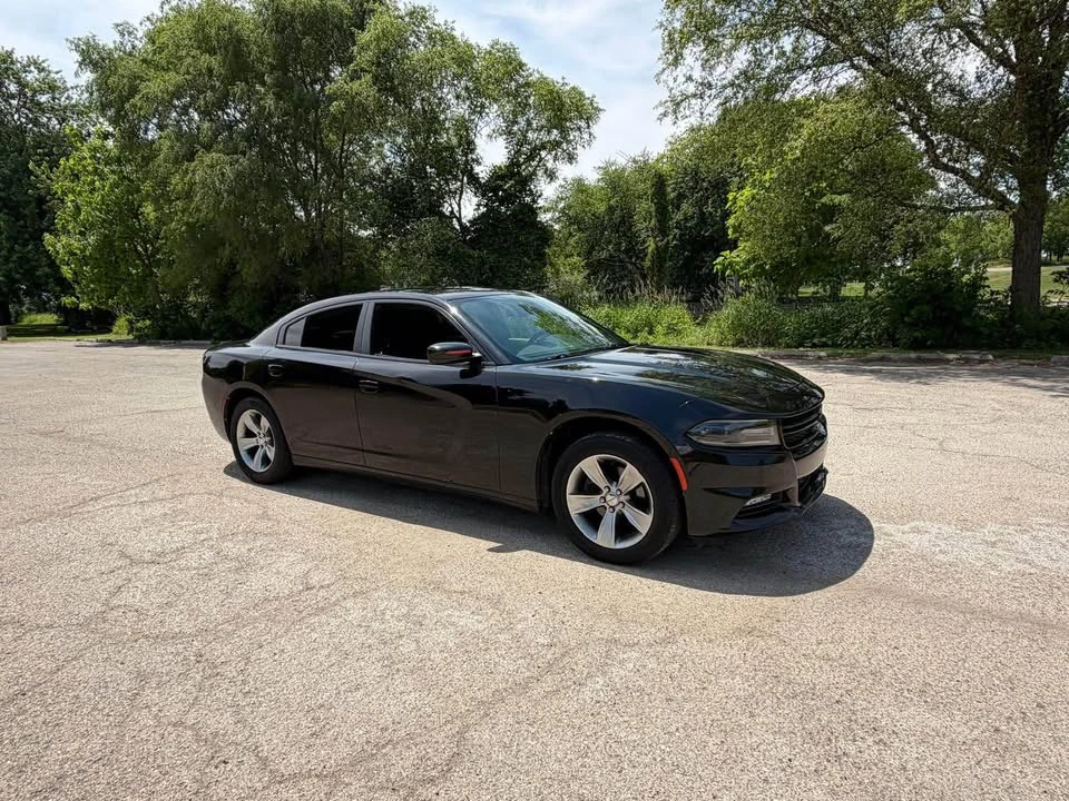 2016 Dodge Charger 7th Gen - Image 16 of 21