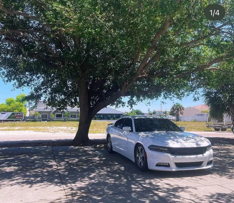 2016 Dodge Charger 7th Gen - Image 2 of 17