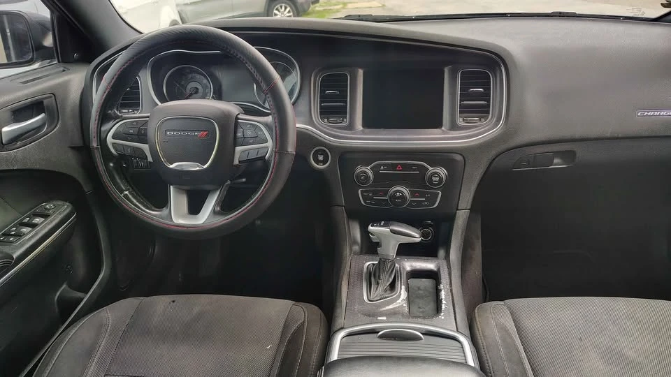 2016 Dodge Charger 7th Gen - Image 4 of 12