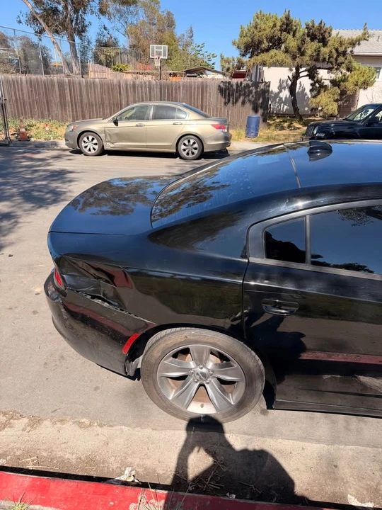 2016 Dodge Charger 7th Gen - Image 5 of 11