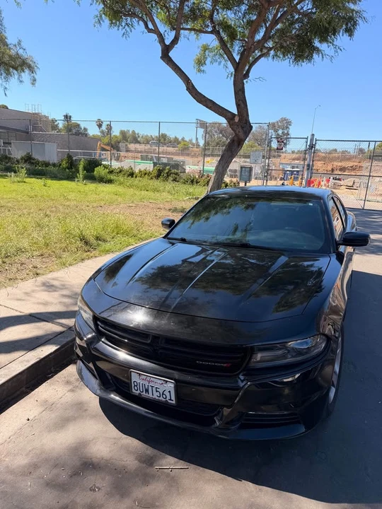 2016 Dodge Charger 7th Gen - Image 2 of 11
