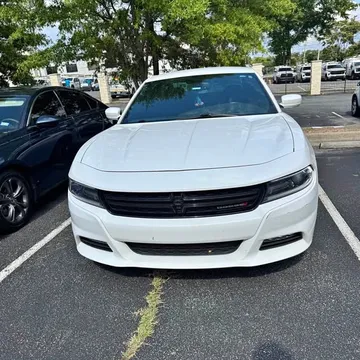 2016 Dodge Charger SXT Sedan 4D