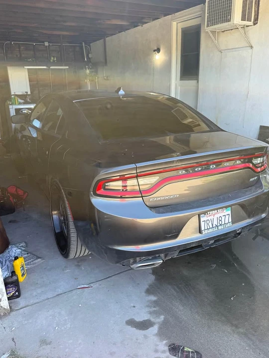 2016 Dodge Charger 7th Gen - Image 3 of 3