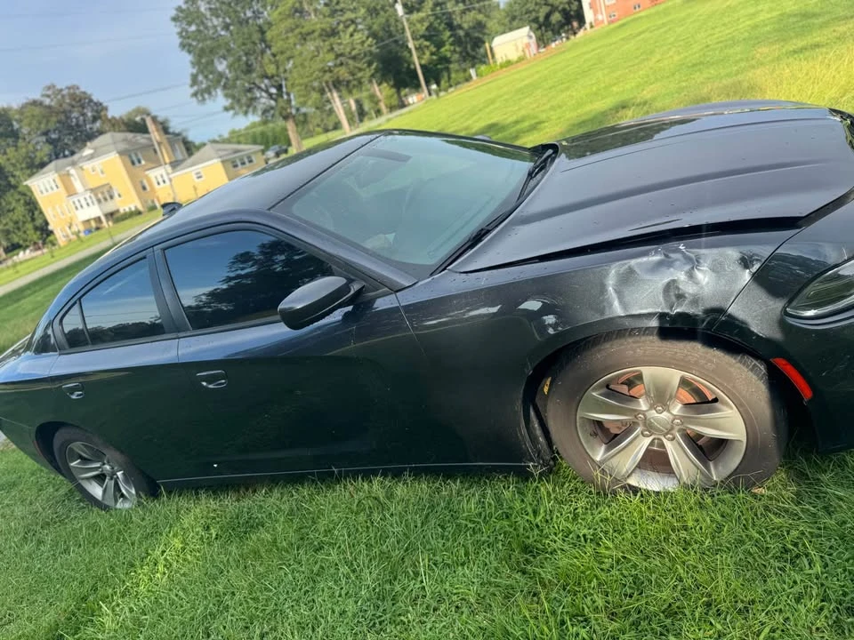 2016 Dodge Charger 7th Gen - Image 5 of 12