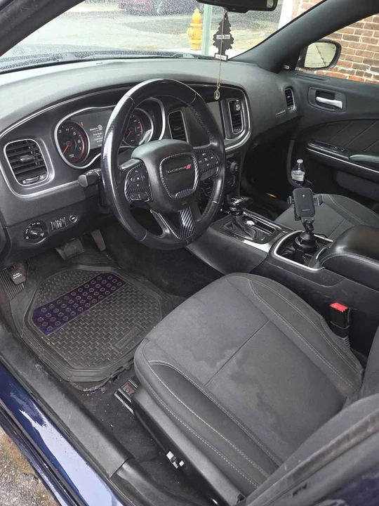 2016 Dodge Charger 7th Gen - Image 5 of 6