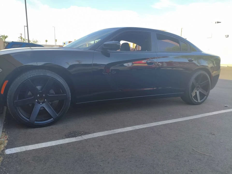 2016 Dodge Charger 7th Gen - Image 3 of 4