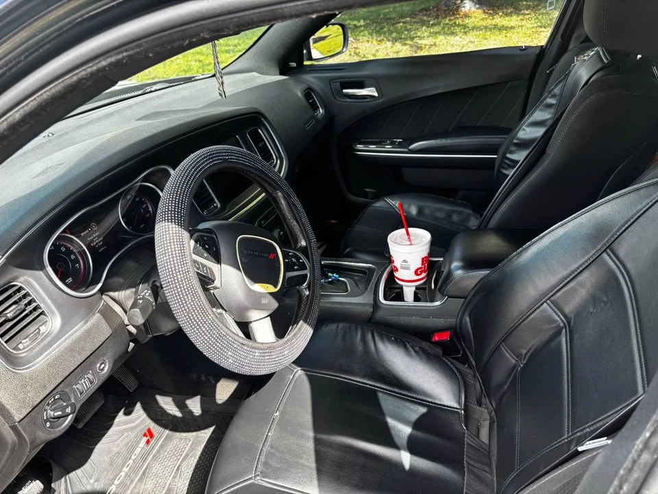 2016 Dodge Charger 7th Gen - Image 6 of 8