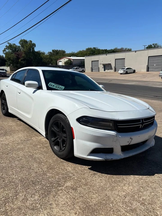 2016 Dodge Charger 7th Gen - Image 9 of 14
