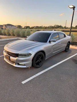 2016 Dodge Charger SXT Sedan 4D