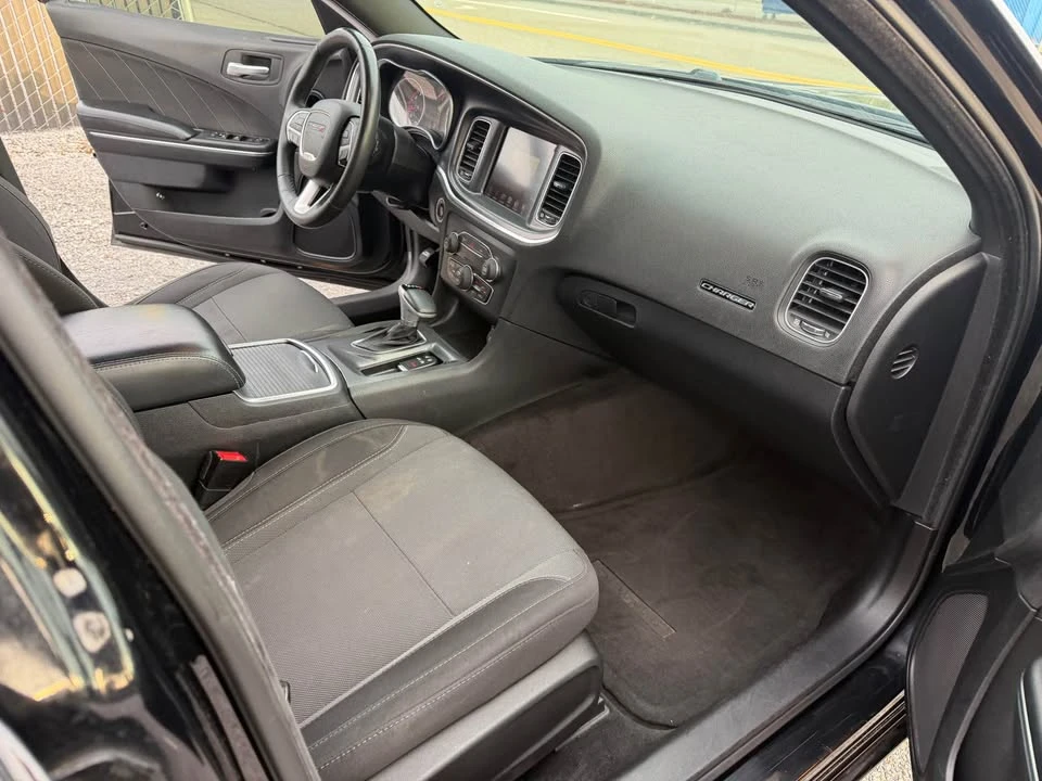 2016 Dodge Charger 7th Gen - Image 10 of 15
