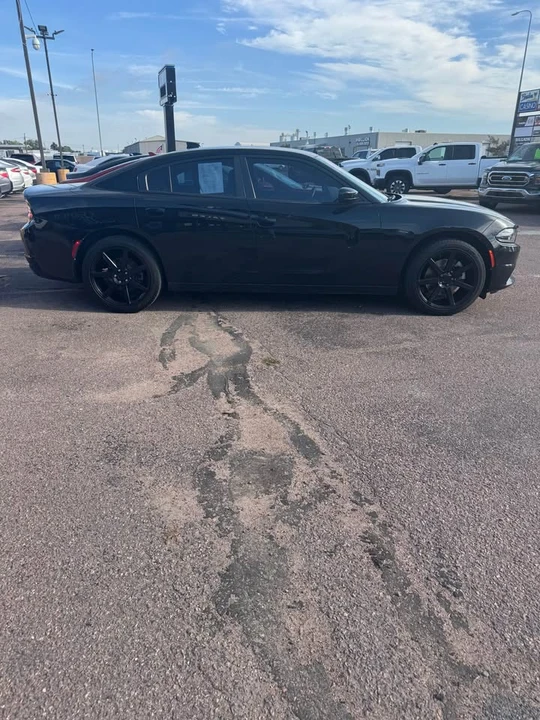 2016 Dodge Charger 7th Gen - Image 2 of 5