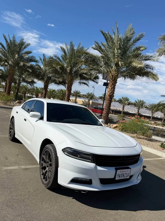 2016 Dodge Charger 7th Gen - Image 2 of 8