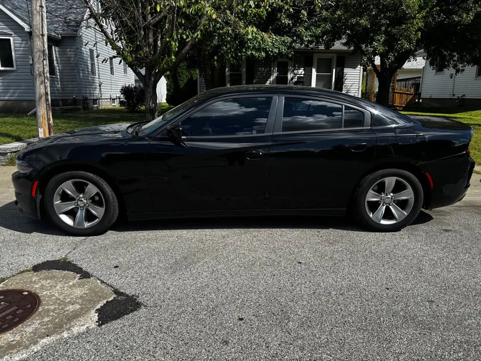 2016 Dodge Charger 7th Gen - Image 3 of 8