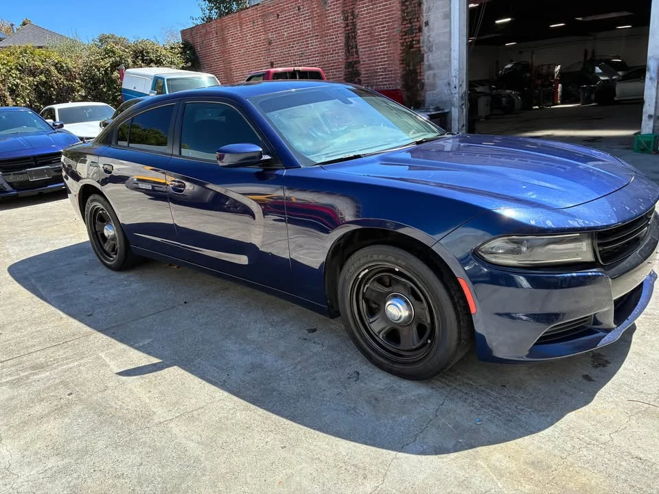 2016 Dodge Charger 7th Gen - Image 2 of 7