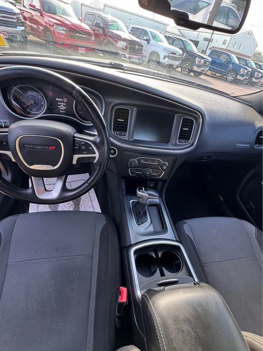 2016 Dodge Charger 7th Gen - Image 3 of 5