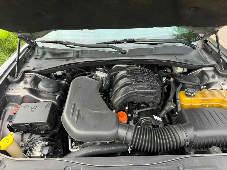 2016 Dodge Charger 7th Gen - Image 11 of 12