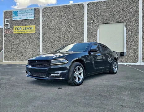 2016 Dodge Charger SXT