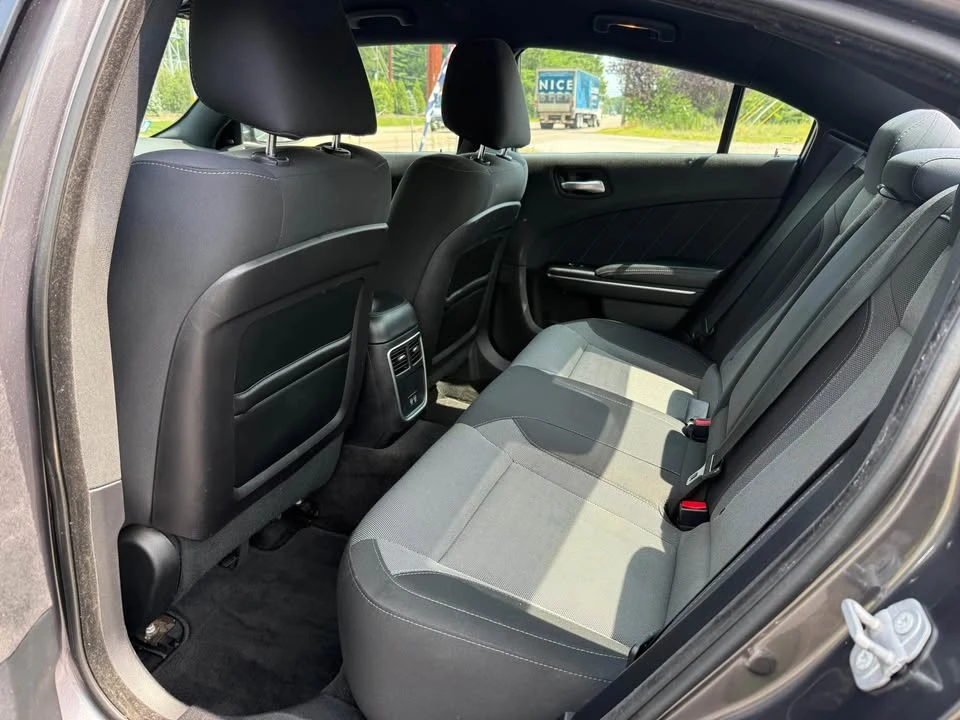 2016 Dodge Charger 7th Gen - Image 7 of 9