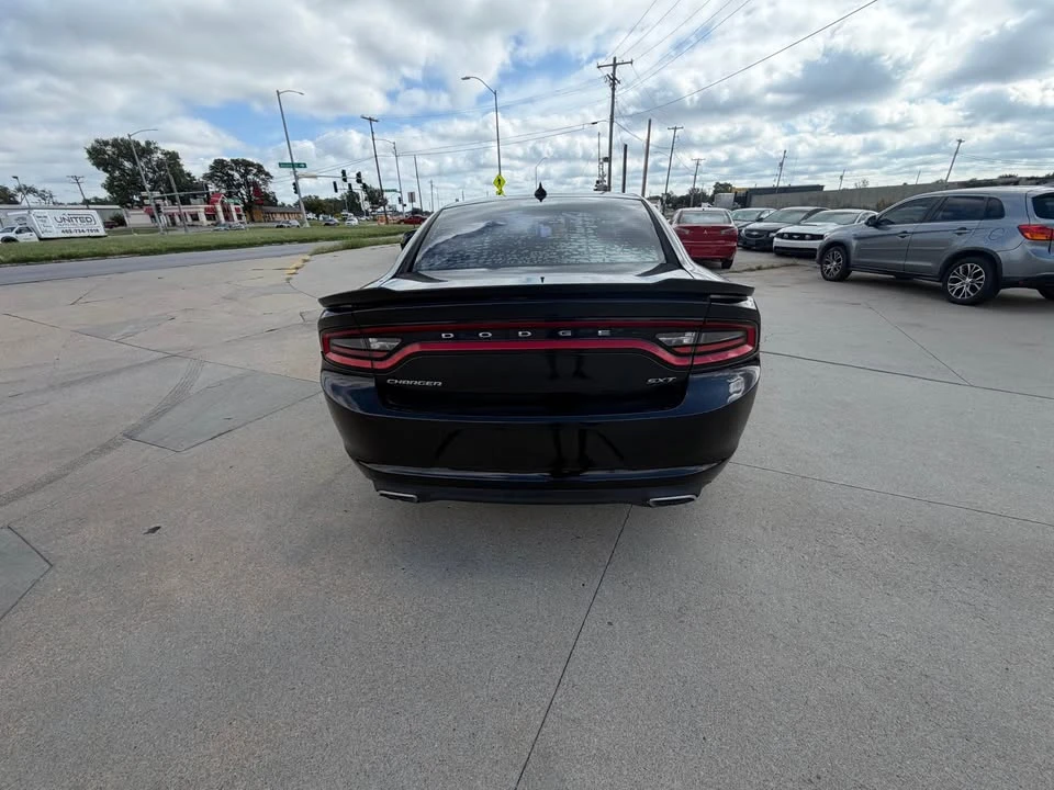 2016 Dodge Charger 7th Gen - Image 4 of 20
