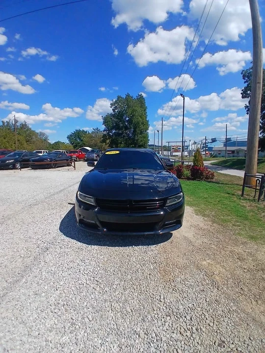 2016 Dodge Charger 7th Gen - Image 2 of 10