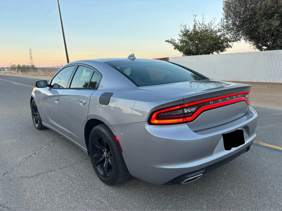 2016 Dodge Charger 7th Gen - Image 4 of 15