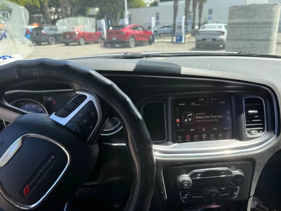 2016 Dodge Charger 7th Gen - Image 4 of 7