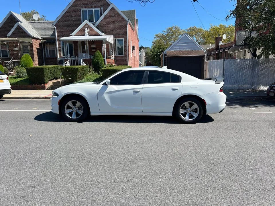2016 Dodge Charger 7th Gen - Image 2 of 16