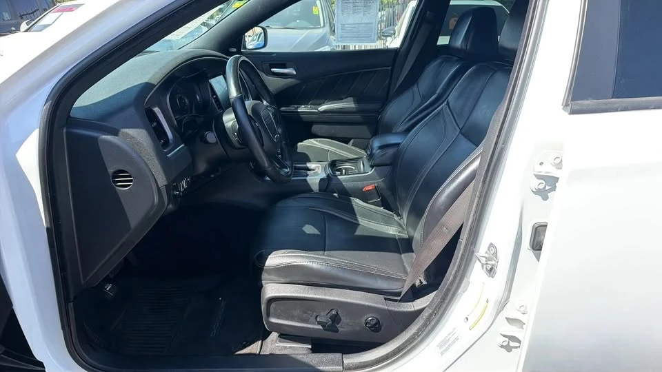 2016 Dodge Charger 7th Gen - Image 10 of 20