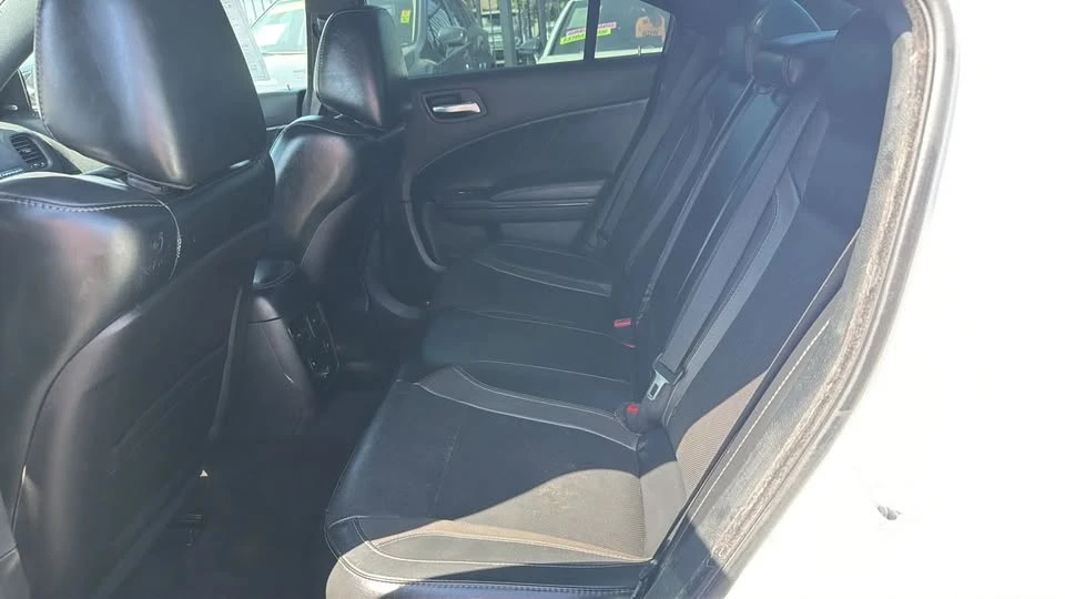 2016 Dodge Charger 7th Gen - Image 12 of 20