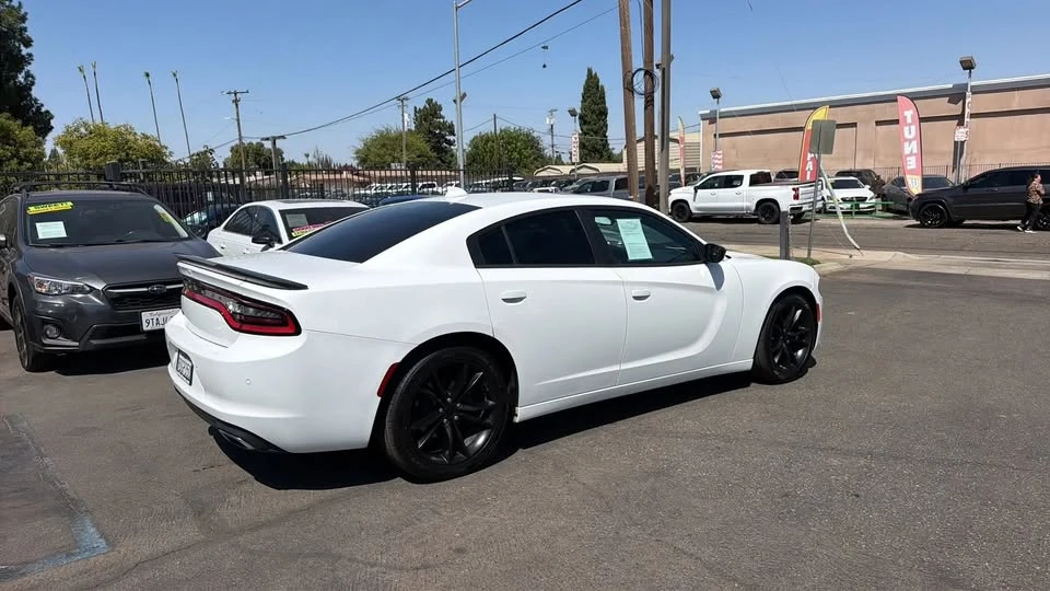 2016 Dodge Charger 7th Gen - Image 7 of 20