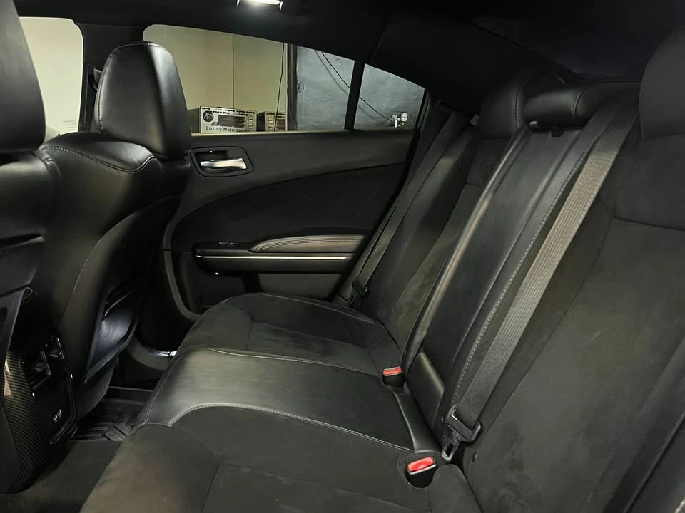 2016 Dodge Charger SRT & 392 7th Gen - Image 6 of 9