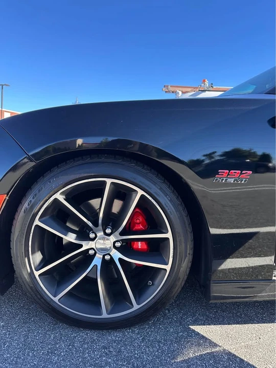 2016 Dodge Charger SRT & 392 7th Gen - Image 9 of 10