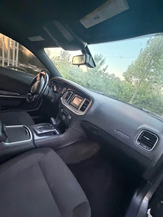 2016 Dodge Charger 7th Gen - Image 17 of 20