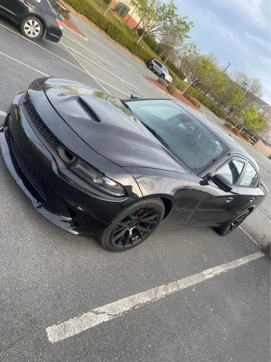 2016 Dodge Charger 7th Gen - Image 2 of 3