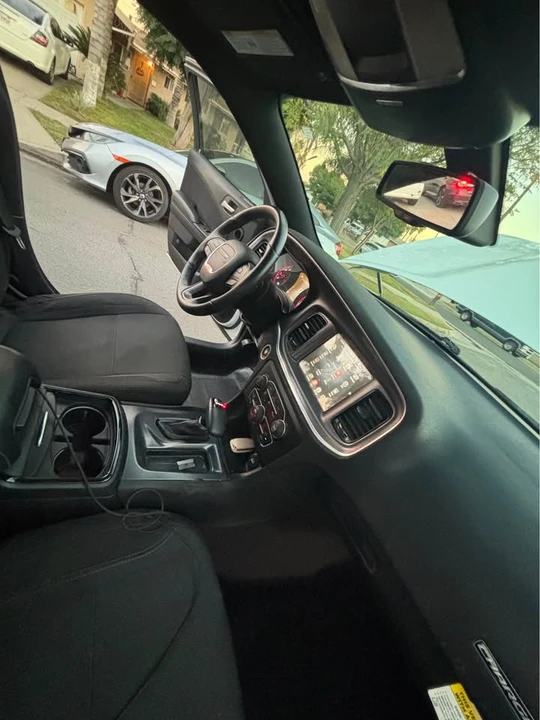 2016 Dodge Charger 7th Gen - Image 17 of 19