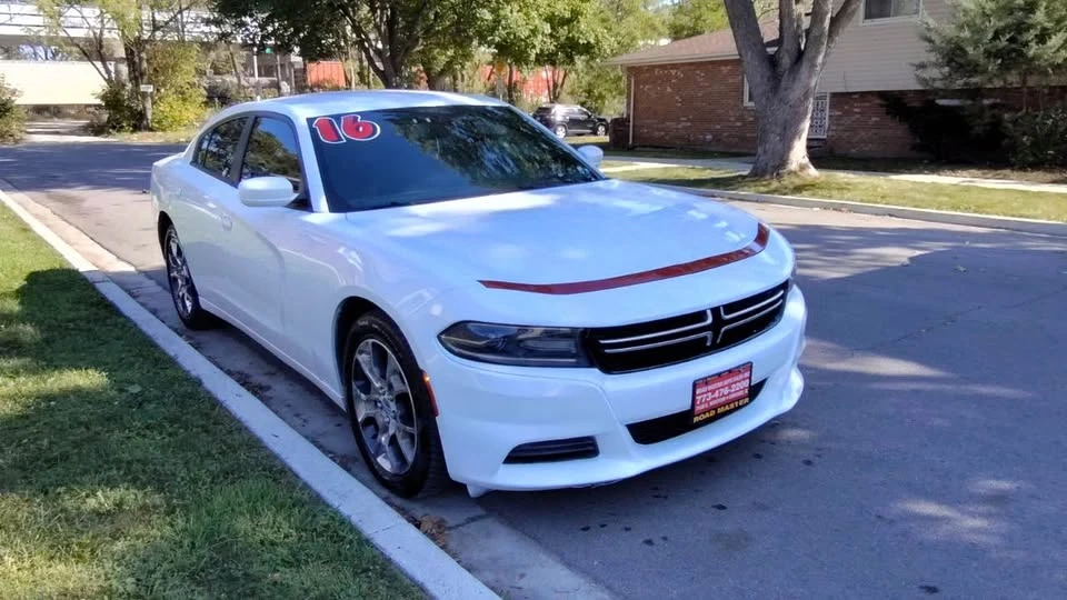 2016 Dodge Charger 7th Gen - Image 2 of 11