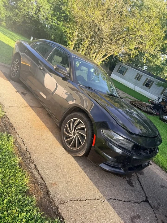 2016 Dodge Charger 7th Gen - Image 2 of 2