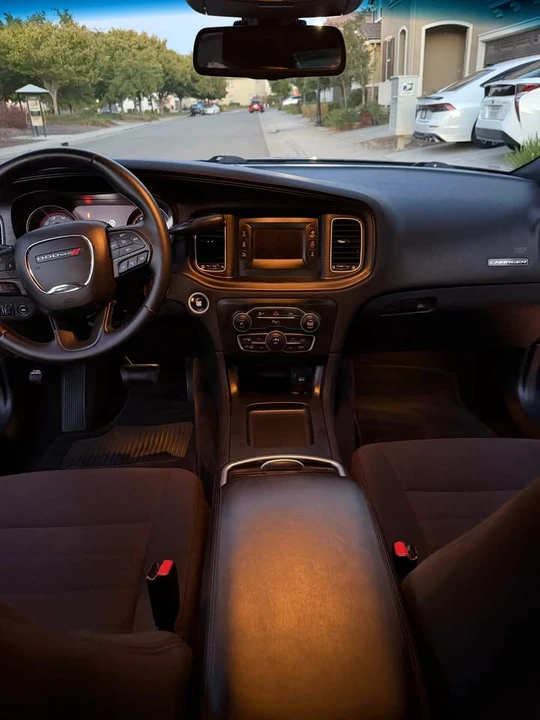 2016 Dodge Charger 7th Gen - Image 9 of 9