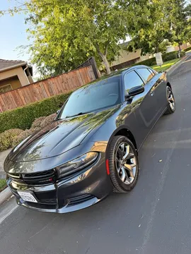 2016 Dodge Charger Sedan 4D
