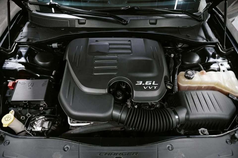 2016 Dodge Charger 7th Gen - Image 8 of 20