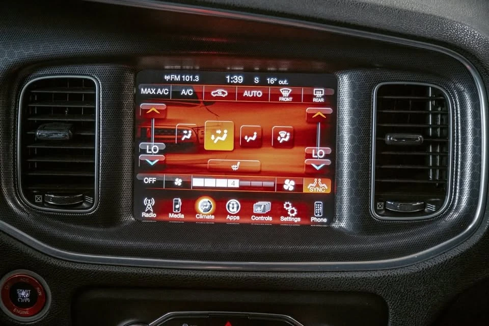 2016 Dodge Charger 7th Gen - Image 19 of 20
