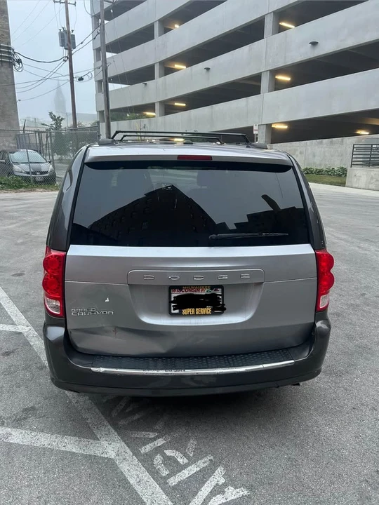 2016 Dodge Caravan - Image 3 of 5
