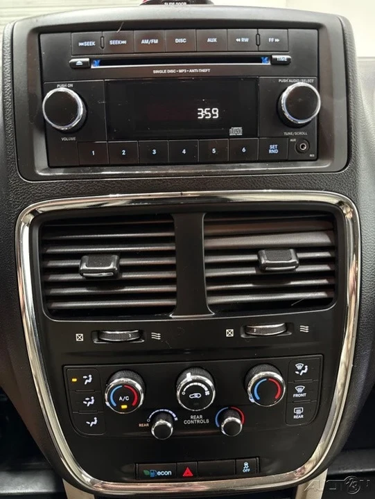 2016 Dodge Caravan - Image 20 of 21