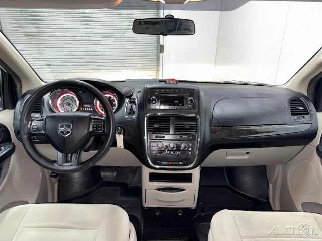 2016 Dodge Caravan - Image 15 of 21