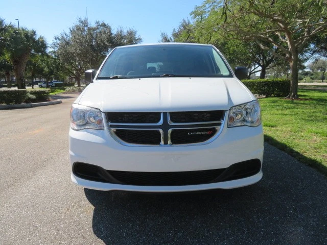 2016 Dodge Caravan - Image 9 of 12